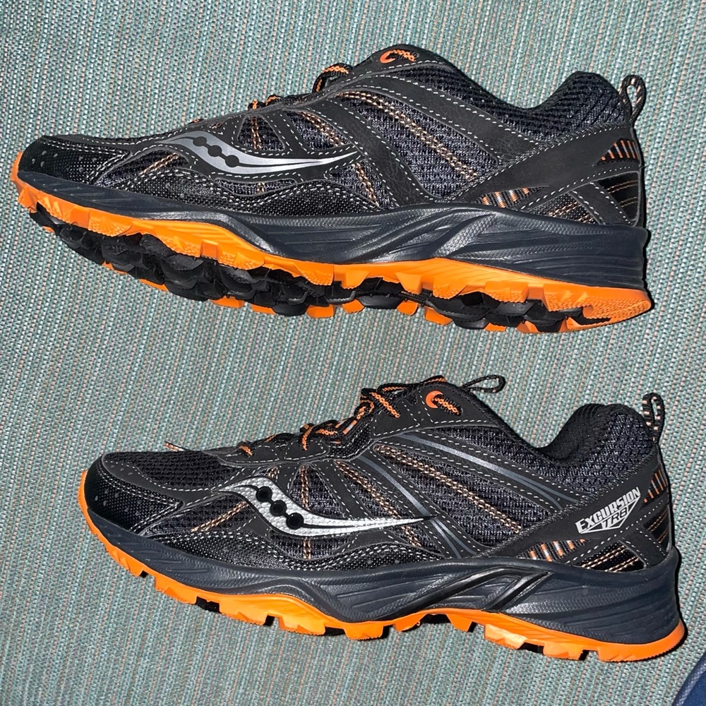 Saucony excursion TR8 shoes (New)